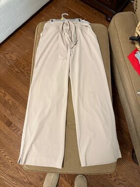 Soybu Neutral Tan Drawstring Active Leggings